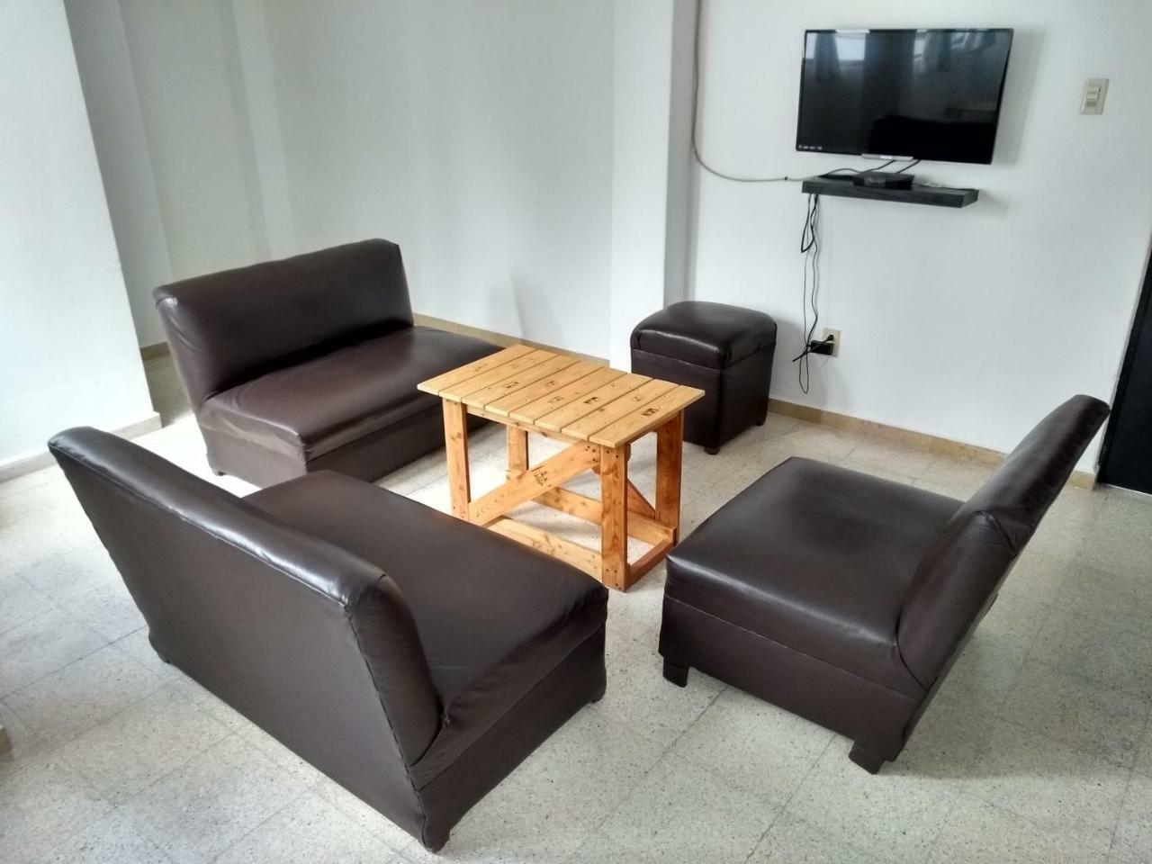 Suites 201 Пуэбла Экстерьер фото